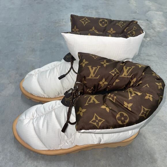 LOUIS VUITTON Nylon Monogram Pillow Comfort Ankle Boot 38 Brand new - Picture 3 of 13